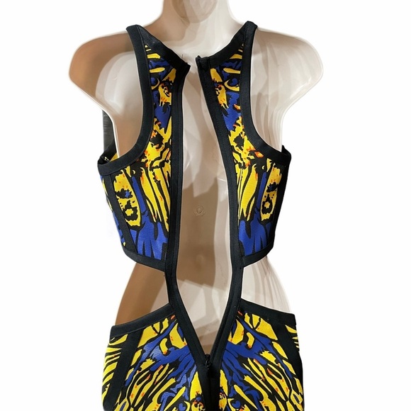 2B Bebe Bodycon Mid Riff Cutout Dress Size S Y2K Style - Picture 8 of 10